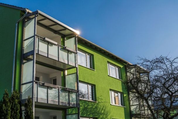 Helle 3-Zimmerwohnung mit Sonnenbalkon - Foto 1