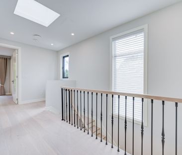 For Lease - 878 Atwater Avenue, Mississauga, Ontario - Photo 3