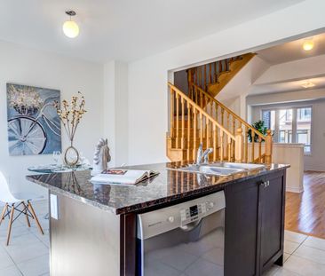 For Lease - 41 Steamboat Way, Whitby, Ontario - Photo 1