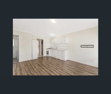 2/20B Brighton Street, Biggera Waters, Qld 4216 - Photo 1