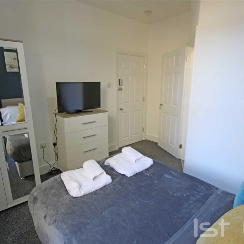 Honiton Road, Southend On Sea - Photo 1