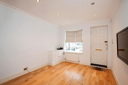 2 bedroom terraced house to rent - Photo 3