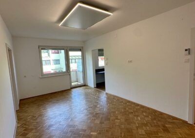 Neu sanierte 2 Zimmer Wohnung im Stadtzentrum - Foto 1