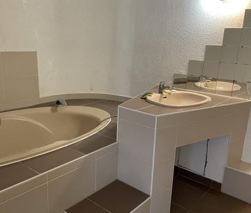 A LOUER NANTES CENTRE - APPARTEMENT T1bis mandardé lumineux - derni... - Photo 2