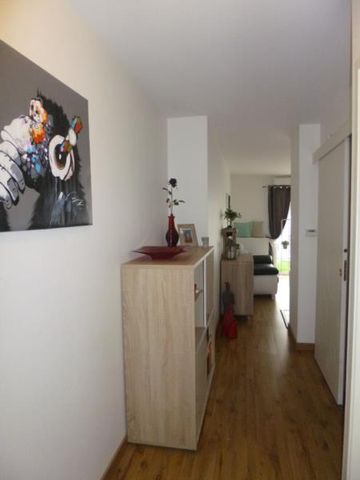 Appartement à louer - REIMS - PLACE LUTON - Photo 3