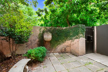 24a Avoca Street, South Yarra VIC 3141 - Townhouse For Rent | Domain - Photo 4