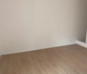 A LOUER APPARTEMENT EN DUPLEX DEUX CHAMBRES A ST QUENTIN 02100 - Photo 6