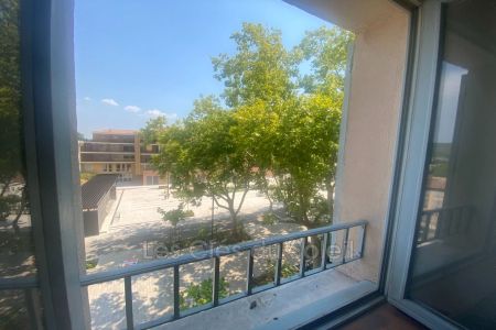Location appartement 4 pièces 73 m² Brignoles - Photo 4