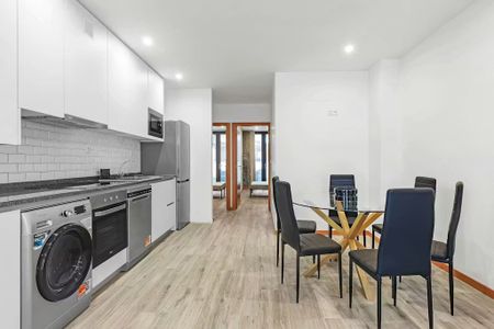 Rua Luís de Camões, Vila Nova de Gaia, Porto 4430-135 - Photo 3