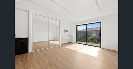 **REGISTER TO INSPECT VIA REALESTATE.COM.AU LINK & PHOTO ID MUST BE PROVIDED AT ENTRY, WHEN VIEWING ALL RENTAL PROPERTIES WITH BARRY PLANT FRANKSTON* - Photo 3