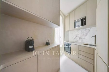 Appartement à louer Paris 8Ème - Faubourg-Du-Roule, Paris Rive Droite, France3 550 EUR / Mois - Photo 5
