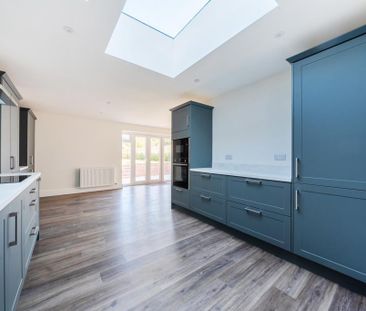 3 bedroom detached house to rent - Photo 6