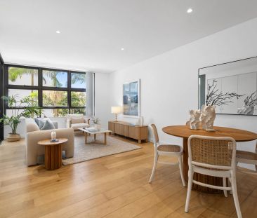 Rockpool Apartments - Contemporary Coastal Living - Lift Access - Photo 2