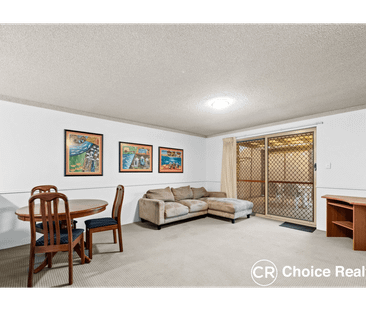 City living - Beautiful semi furnished unit - Hurry this wont last!!!! - Photo 1