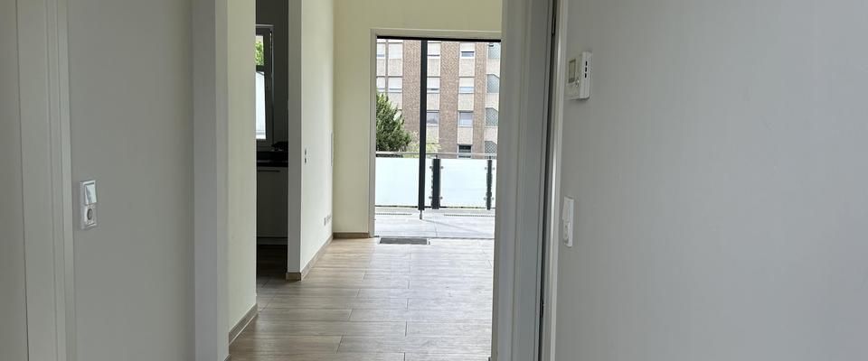 Exklusive Penthouse Dachgeschosswohnung Bj. 2017 mit 24qm Dachterasse - Foto 1