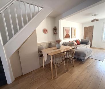 2 bedroom terraced house to rent - Photo 1