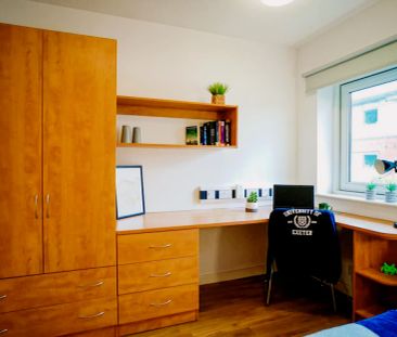 Gold Ensuite - Photo 3