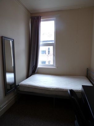 7 bedroom house to rent - Photo 1