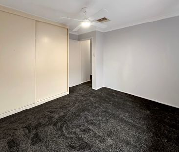 Cosy Three Bedroom Home - Photo 2