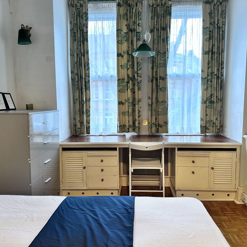 Room in a Shared Flat, Park Avenue, NW2 - Photo 1