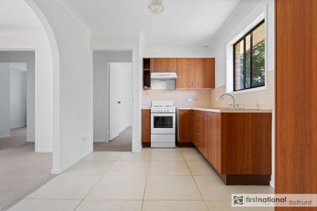 5 Elm Place, 2795, Kelso Nsw - Photo 2