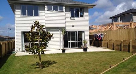 Fantastic modern 4 bedroom home in the lovely suburb of Gulf Harbour - Photo 3