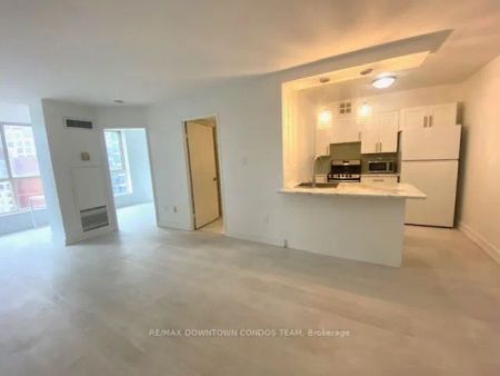 44 St Joseph Street #1108 - Photo 5