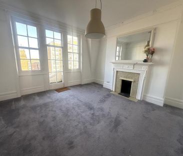 4 bedroom apartment to rent - Photo 2