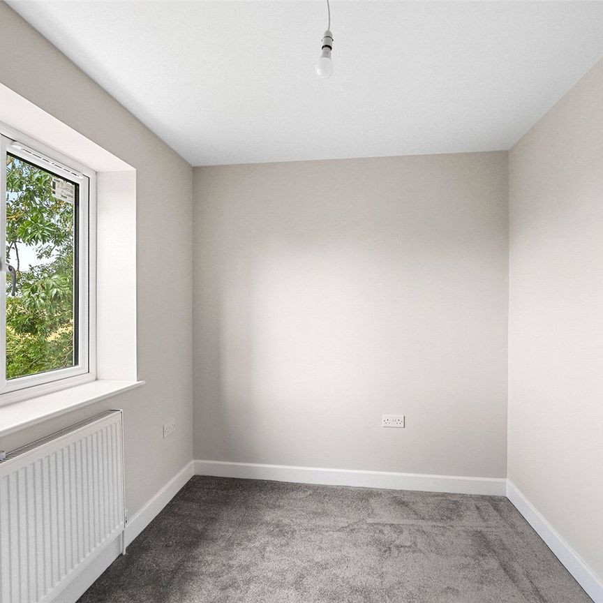 Faulkbourne Road, Witham, Essex, CM8 1LR - Photo 1