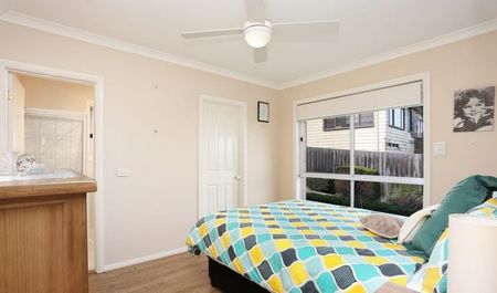 Charming unit in Meadow Heights - Photo 4