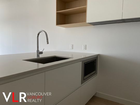Condo in Burnaby, BC - Photo 1