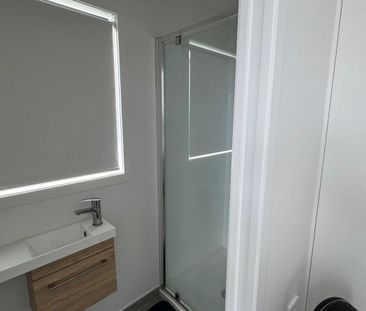 Modern, Sunny, Private and Fully Fenced Townhouse - Photo 4