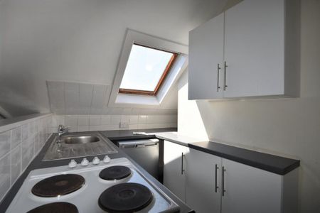 1 bedroom flat to rent - Photo 3