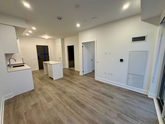 For Lease - 2088 James Street Unit# 407, Burlington, Ontario - Photo 1