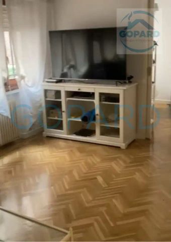 Piso de alquiler en Calle de Viriato, Trafalgar - Foto 2