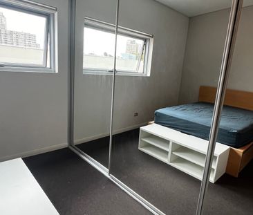 Alexandria - Photo 5