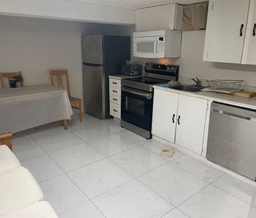 For Lease - 385 Marybay Crescent Unit# bsmt, Richmond Hill, Ontario - Photo 3