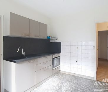 APPARTEMENT EN REZ DE CHAUSSEE RENOVE - Photo 2