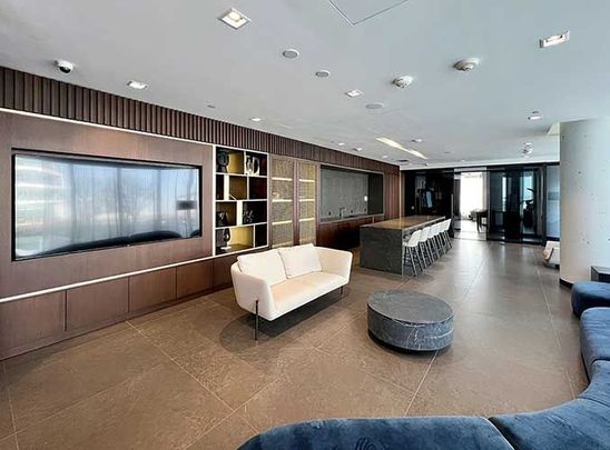 For Lease - 950 Portage Parkway Unit# Ph12, Vaughan, Ontario - Photo 1