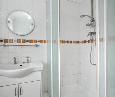 2 bedroom semi-detached house to rent - Photo 3