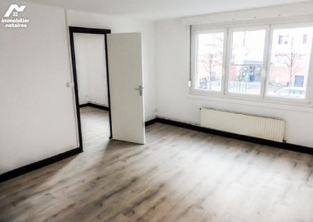 Appartement T3 rénové à louer sur Saint Pol Sur Mer. Ce bien, au 1er étage d'un petit immeuble... - Photo 5