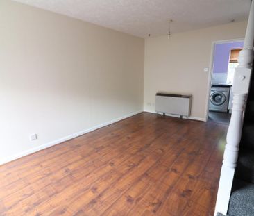 2 Bedroom End Terraced To Rent - Photo 2