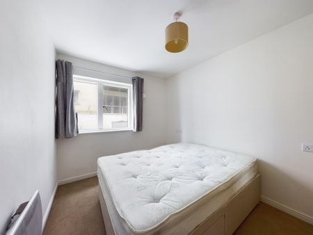 2 bedroom apartment to rent - Photo 3