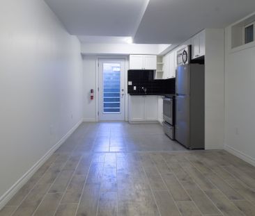 For Lease - 665 Crawford Street Unit# Bsmt, Toronto, Ontario - Photo 1