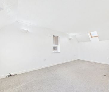 Pinkers Mead, Emersons Green, Bristol, BS16 - Photo 5