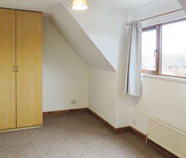 Armstrong Close, Newmarket - Photo 2