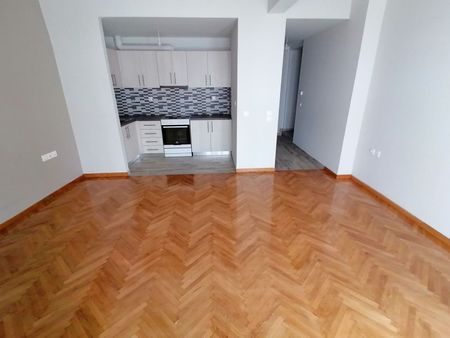 Studio/Γκαρσονιέρα για ενοικίαση Κέντρο (Ιωάννινα) - Φωτογραφία 2