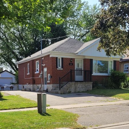 For Lease - 202 Cadillac Avenue Unit# Lower, Oshawa, Ontario - Photo 3