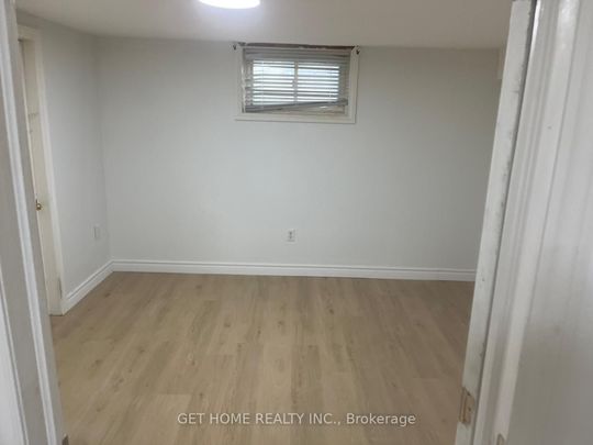 For Lease - 116 Southlawn Avenue Unit# #Bsmt, Oshawa, Ontario - Photo 1