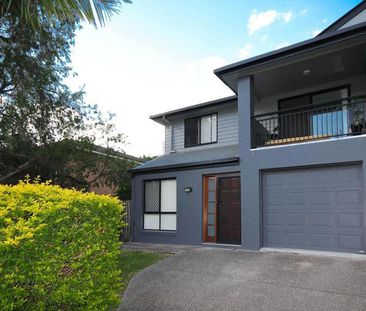 Rare Coorparoo Townhouse - Photo 6